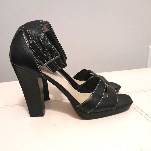 Max Studio Ankle Strap Black Heels - Picture 1 of 5